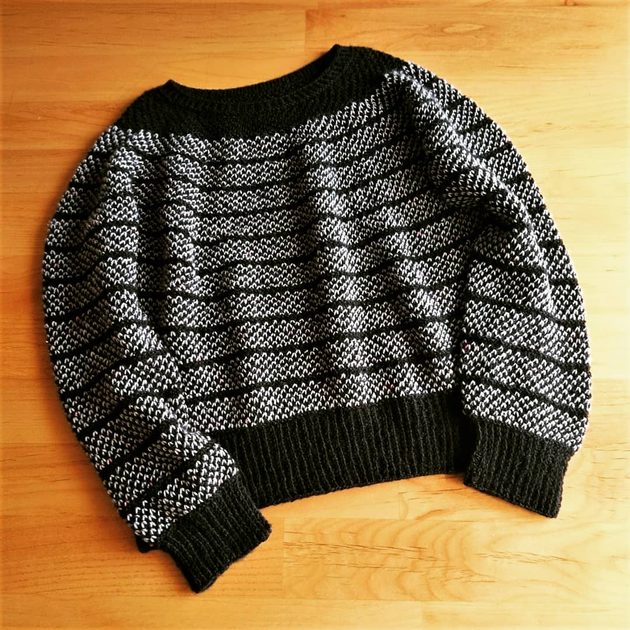 Aurora knitting pattern by Kineco Design